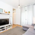 Travessa do Jardim Apartment